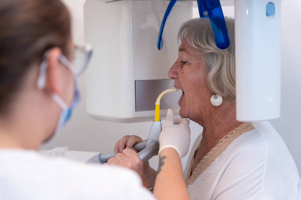 Best Broken or Cracked Tooth Emergency Dentist in Oak View, CA