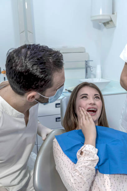 Best Pediatric Emergency Dentist in Oak View, CA